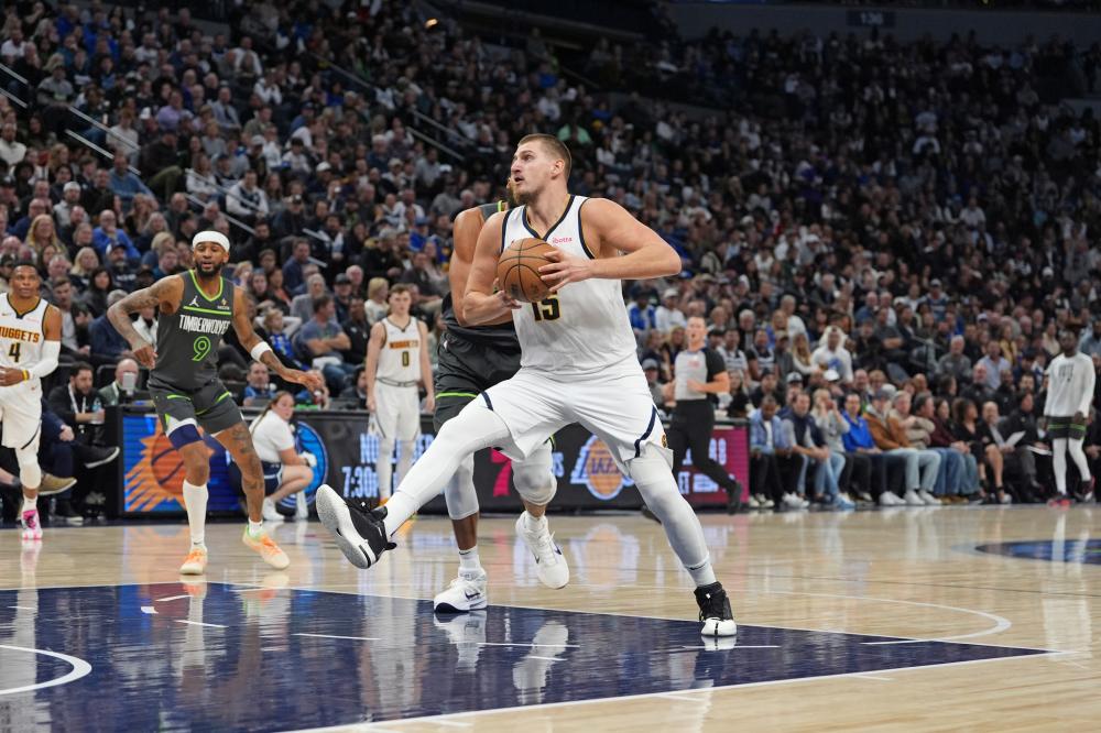 对抗训练中 对抗训练中